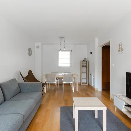 3 Bedroom Apartment With Garden And Swimming Pool Deauville Exterior photo